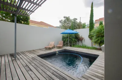 10 ELF Beach House Các khách sạn ở Glentana