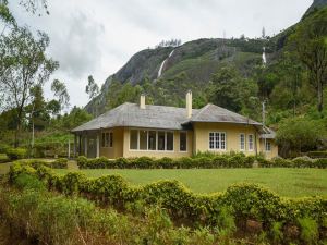 Ama Stays and Trails Tea Estate Bungalows , Munnar