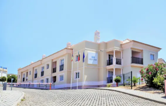 Aquamar Albufeira Aparthotel Hotels near Praia da Balaia