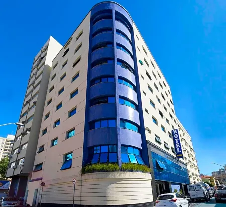 Hotel Domani Отели в г. Гуарульюс