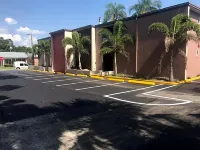 Tropical Inn & Suites, Downtown Clearwater - Motels