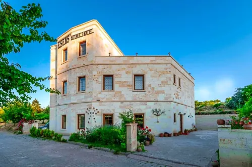 Esens Stone House - Bed and breakfasts