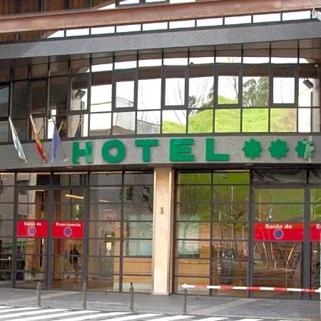 Exe Area Central Отели рядом с достопримечательностью «Холм Монте-до-Госо»