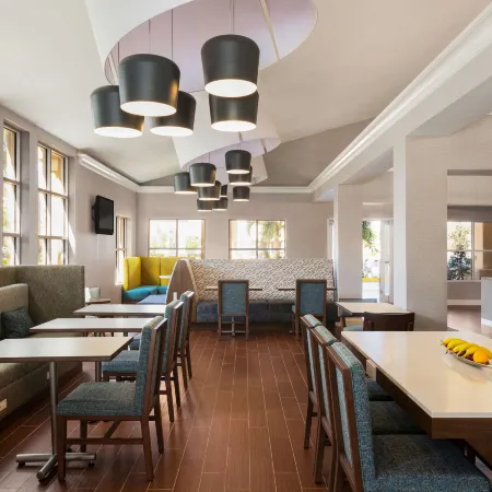 Hampton Inn & Suites Ft. Lauderdale Airport/South Cruise Port