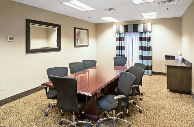 Hampton Inn Wilson Downtown photo 4