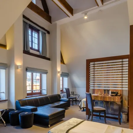 Celestin Residence