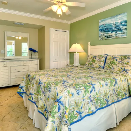 Barefoot Beach Resort