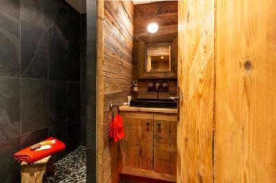 Apartment Le Refuge de Serre-Chevalier, Dans un Esprit Chalet, Commune de Le Monêtier-Les-Bains Photo