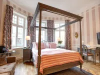 Hotel Kung Carl, BW Premier Collection ストゥーレプラン周辺のホテル