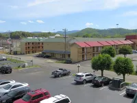 River Place Inn - Motels