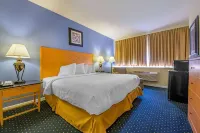 Days Inn & Suites by Wyndham Lebanon PA Hotels in Swatara Township