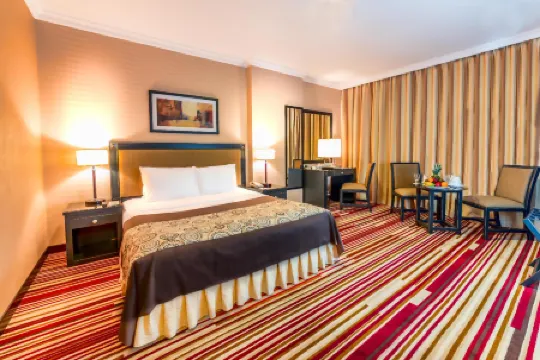 EXECUTIVE SUITES Отели рядом с достопримечательностью «Национальный выставочный центр Абу-Даби»