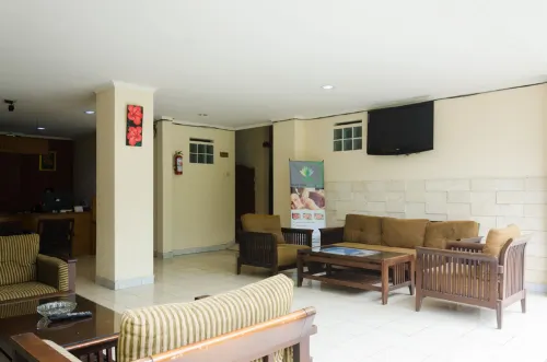 Lotus Bandung Общественные зоны Photos