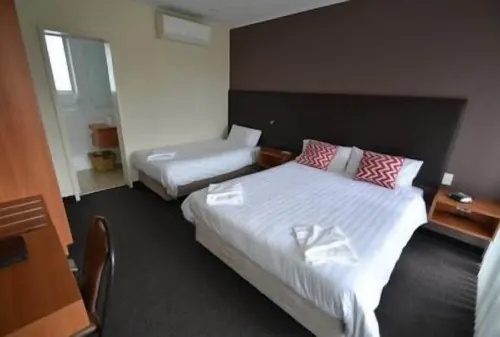 Heathcote Hotel Hotels in Engadine