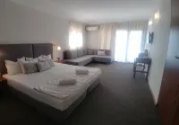 Family Hotel Muses - Pet friendly