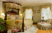 Berry Manor Inn Hotels in Rockland