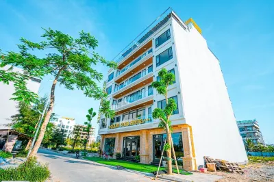 Quang Vinh Hotel のホテル