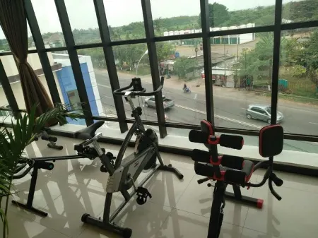 Hotel 99 Pati Отели в г. Pati Regency