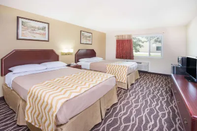 Travelodge by Wyndham Terre Haute فنادق في تيري هوت