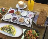 La Cappella Business Boutique Hotel فنادق في Tirat Carmel