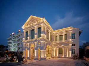 The Edison George Town