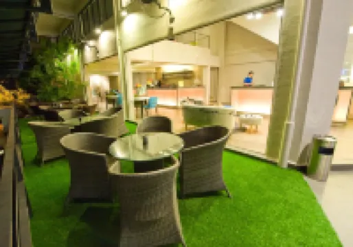 Riverside Boutique Hotel