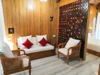 Rainforest Resort Hotels near Manjery boat jetty