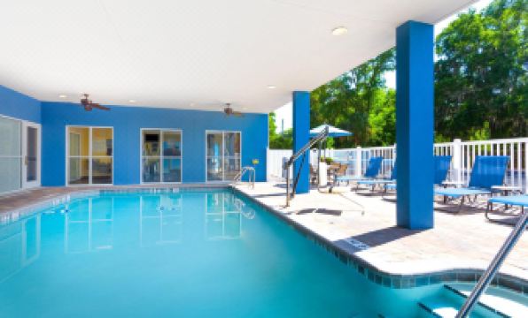 Holiday Inn Express & Suites LAKELAND NORTH - I-4 by IHG