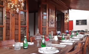Island House Curacao - Housity