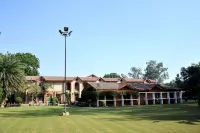 Ashok Country Resort Hôtels à : New Delhi