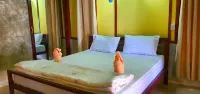 Longbeach Kohphayam Hotels in Ranong