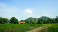 Huayparpok Resort Hotels in Ban Rai
