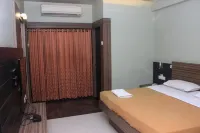 Hotel Sham Suman, Kolhapur- Opposite to Mahalaxmi Temple Hotels in Shindewadi