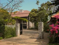 Flora Vythiri Resort Отели рядом с достопримечательностью «Парк Пукод Чилдренс»