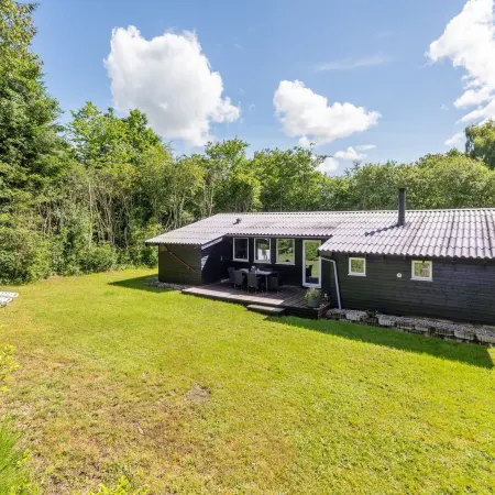 "Vitus" - 30km from the Sea Hotels in Arrild