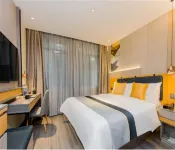 Homeinn Selected Hotel (Lvliang Binhe South Donglu) Hotel dekat Lvliang Gymnasium