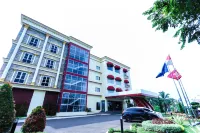 Gino Feruci Cianjur Hotel dekat SERBU Jl. Suroso