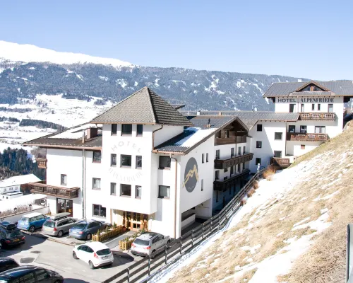 Hotel Alpenfriede Hotels in Jerzens