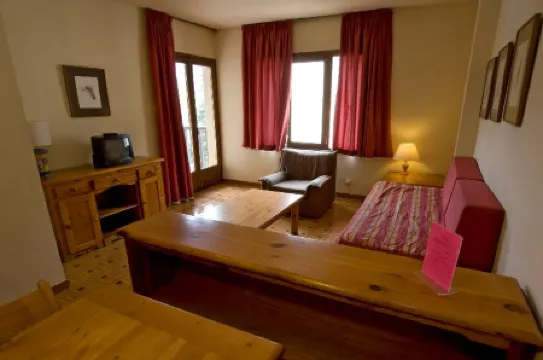 Apartamentos Pessets Adelaida