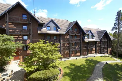 DoubleTree by Hilton Southampton Hotels near Mile High Southampton