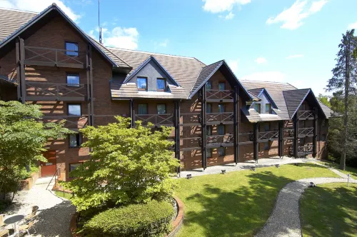DoubleTree by Hilton Southampton Hotels in Chilworth
