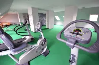 Kyriad Dijon Est - Mirande - Gym