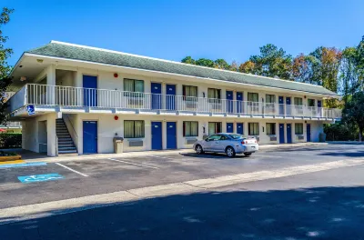 North Charleston Lodge Hotels in North Charleston