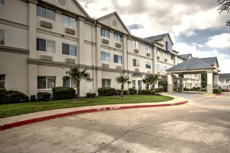 Motel 6 Dallas, TX - Northwest