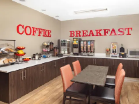 Ramada by Wyndham Alpharetta/Atlanta North Hotels in Alpharetta