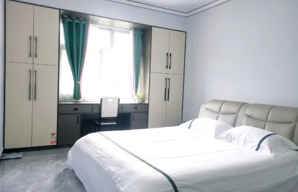 唐崖畔山禾芯公寓（皇城大道分店）