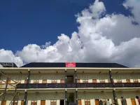 RedDoorz @ Sihole Paradise Inn Parbaba Hotels near Topi Tao Situngkir