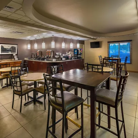 Best Western Plus Chena River Lodge