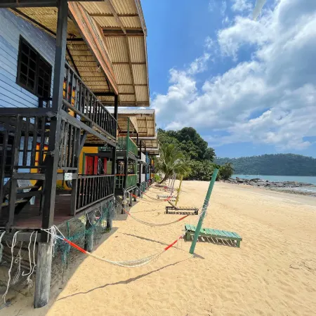 Beach Shack Chalet