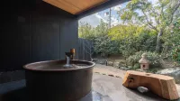 尤蘇拉酒店 - 溫泉